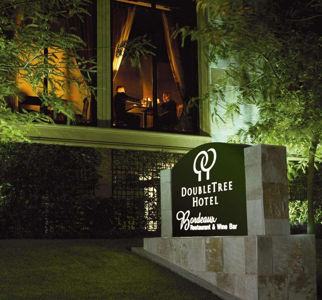Hotel Zessa Orange County Airport, A Doubletree By Hilton Santa Ana Restaurace fotografie
